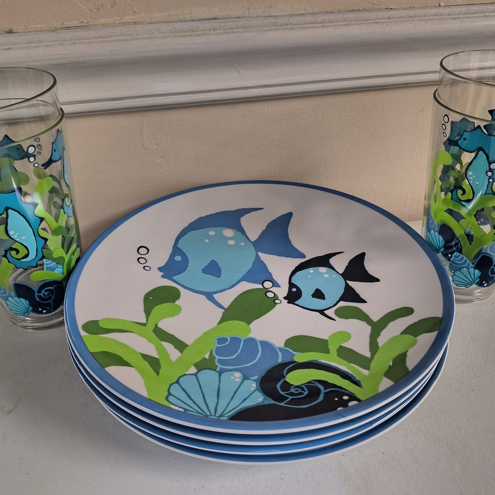 Blue and Green Fish Design Dinnerware Set